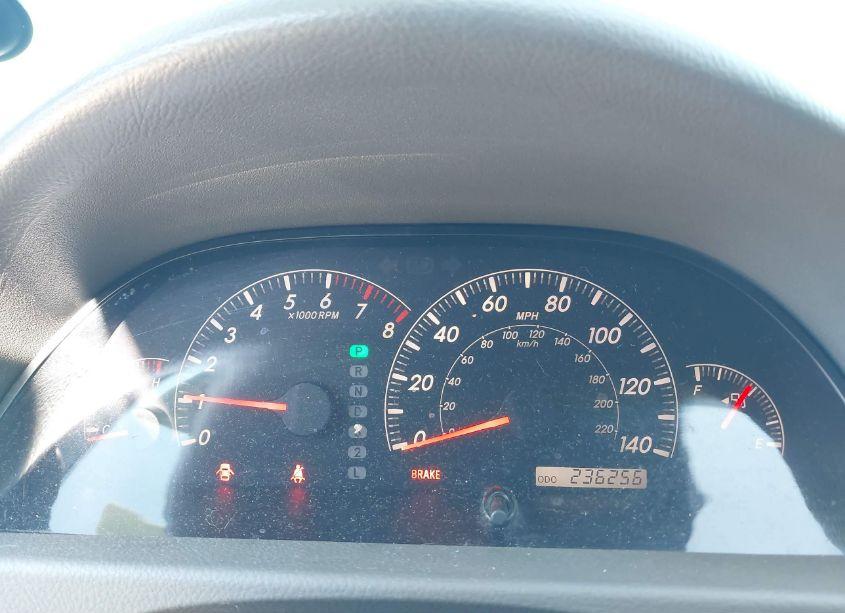 Photo 7 of 2005 Toyota Camry LE (VIN 4T1BE32K55U948786)