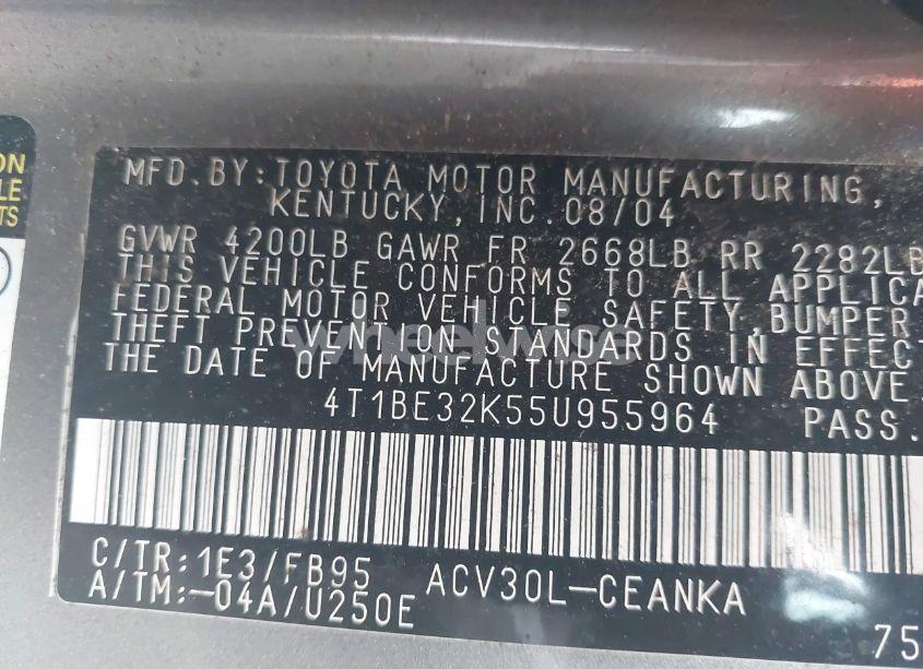 Photo 9 of 2005 Toyota Camry STD (VIN 4T1BE32K55U955964)