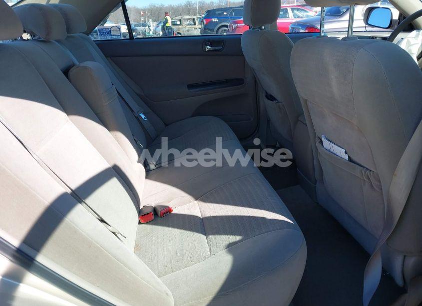 Photo 8 of 2005 Toyota Camry LE (VIN 4T1BE32K55U967645)