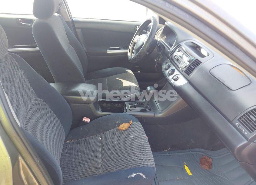 Photo 5 of 2005 Toyota Camry SE (VIN 4T1BE32K55U983425)