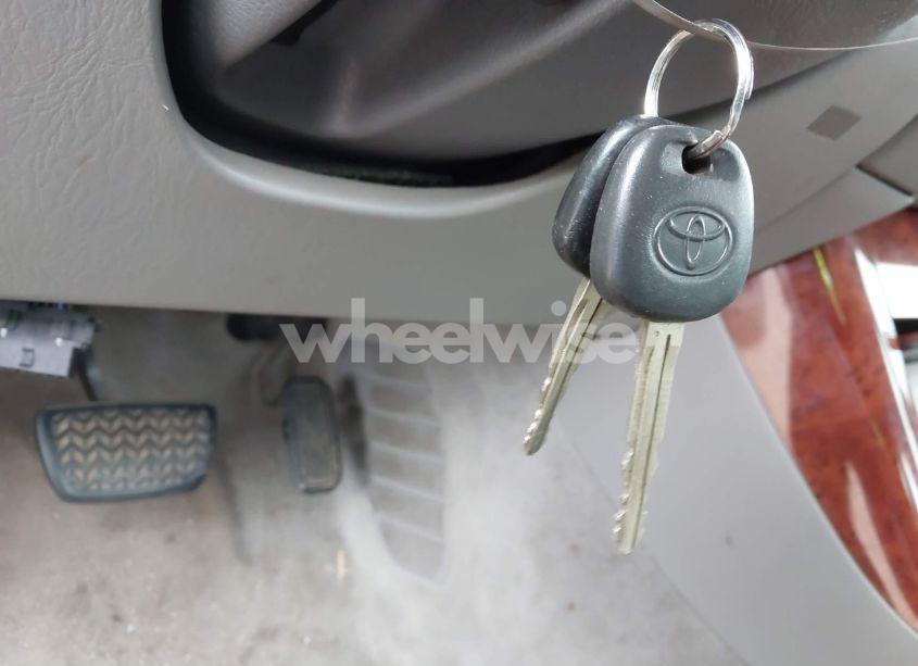 Photo 11 of 2006 Toyota Camry XLE (VIN 4T1BE32K56U641667)