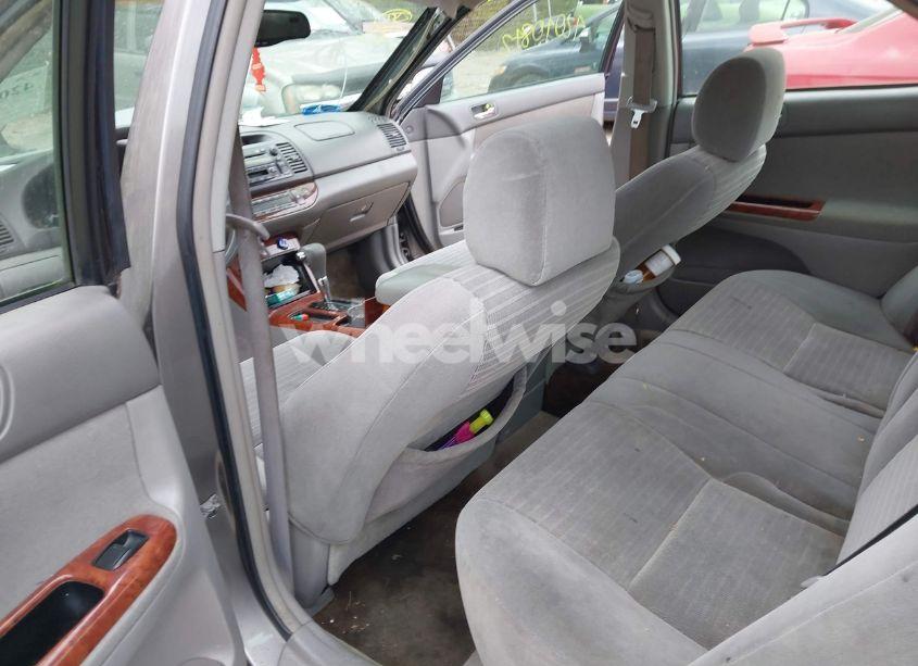 Photo 8 of 2006 Toyota Camry XLE (VIN 4T1BE32K56U641667)