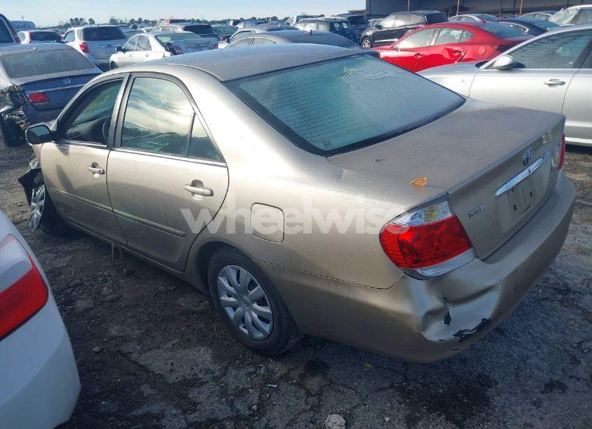 Photo 3 of 2006 Toyota Camry STD (VIN 4T1BE32K56U646271)