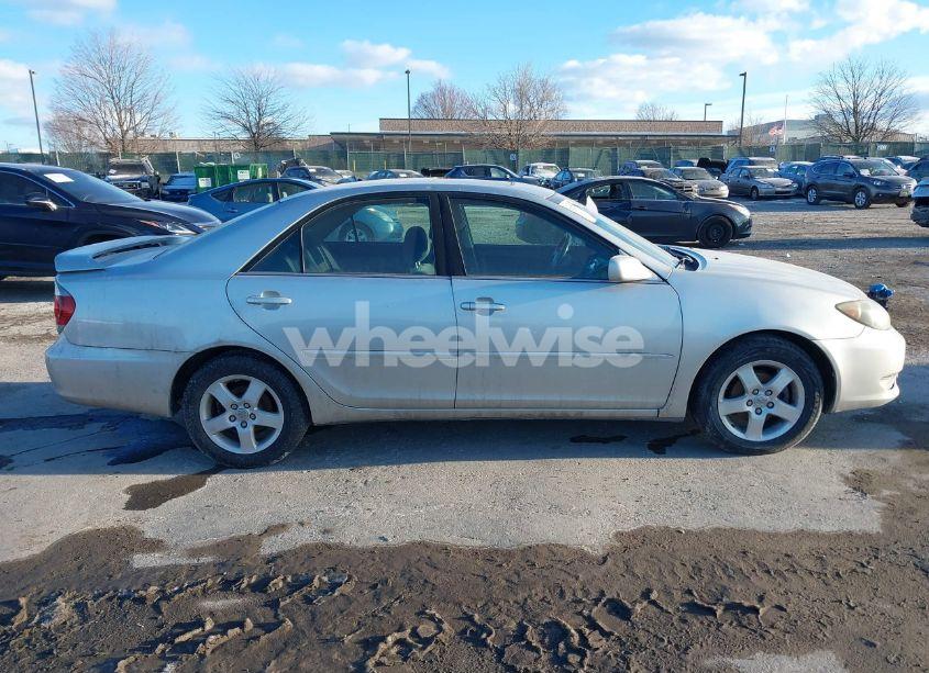 Photo 13 of 2006 Toyota Camry SE (VIN 4T1BE32K56U650742)