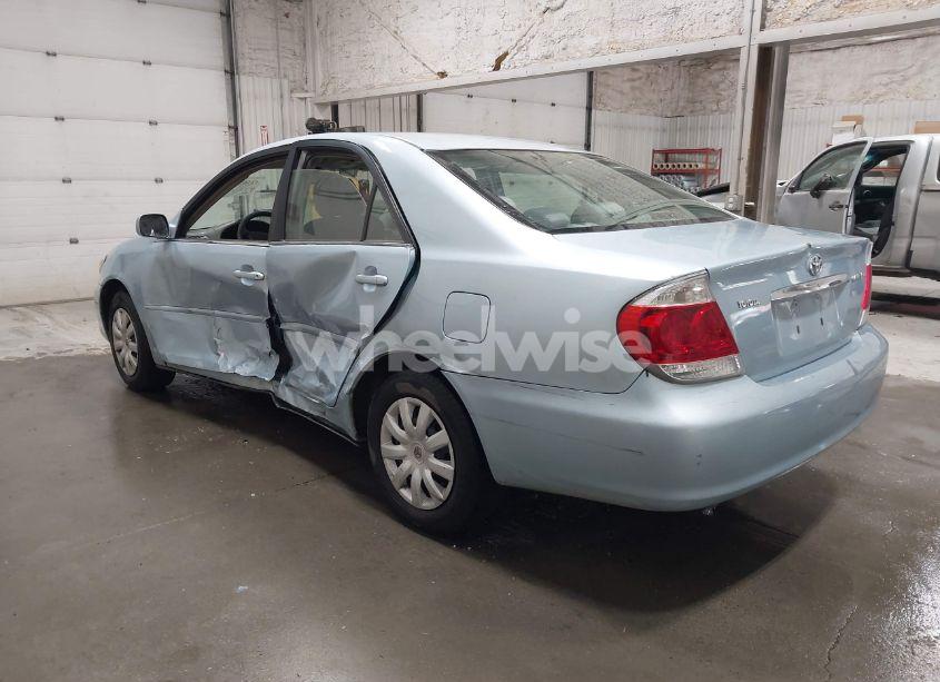 Photo 3 of 2006 Toyota Camry LE (VIN 4T1BE32K56U681683)
