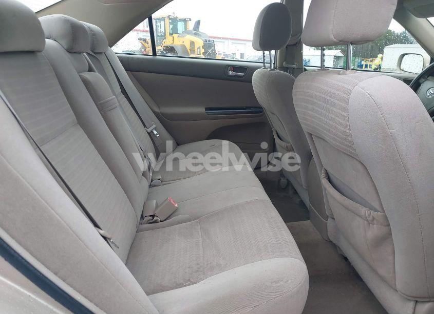 Photo 8 of 2006 Toyota Camry LE (VIN 4T1BE32K56U684406)