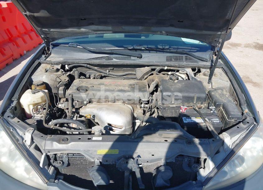 Photo 10 of 2006 Toyota Camry STD (VIN 4T1BE32K56U689735)