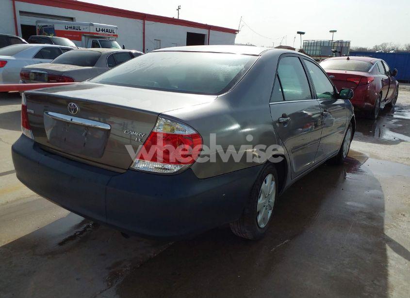 Photo 4 of 2006 Toyota Camry STD (VIN 4T1BE32K56U689735)