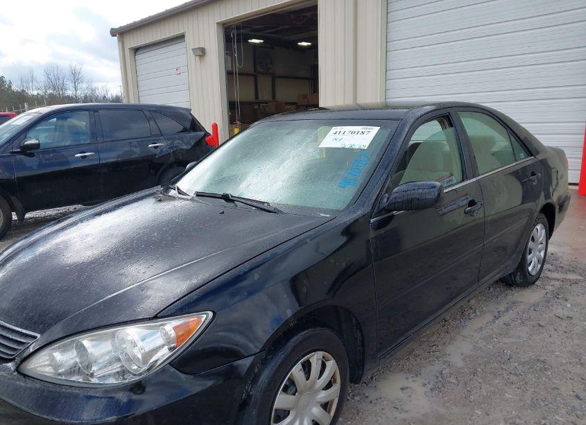 Photo 6 of 2006 Toyota Camry LE (VIN 4T1BE32K56U695440)