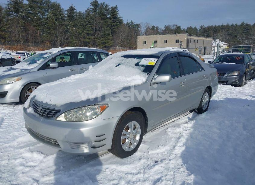 Photo 2 of 2006 Toyota Camry LE (VIN 4T1BE32K56U731496)