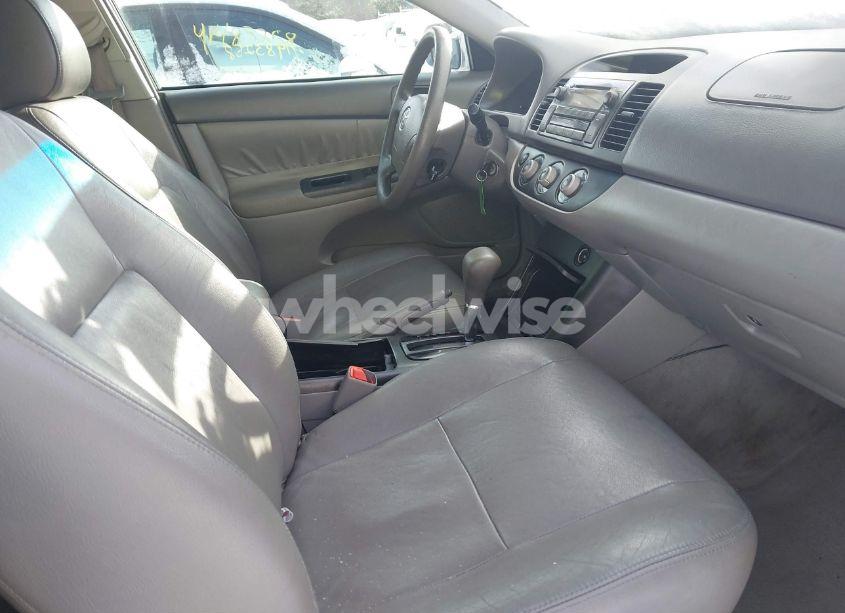 Photo 5 of 2006 Toyota Camry LE (VIN 4T1BE32K56U731496)