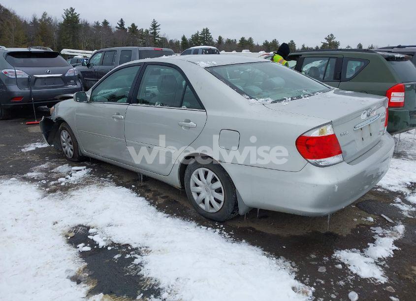 Photo 3 of 2006 Toyota Camry LE (VIN 4T1BE32K56U739310)