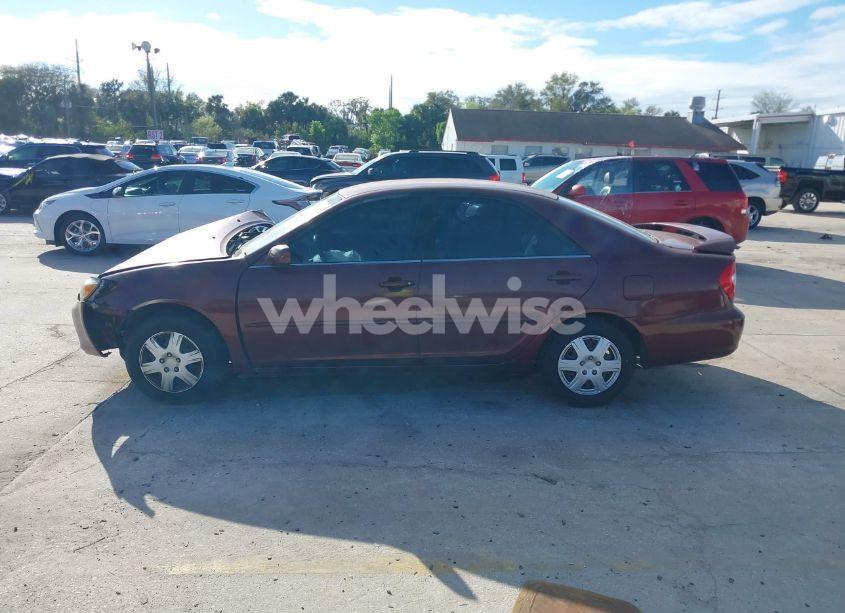Photo 14 of 2002 Toyota Camry LE (VIN 4T1BE32K62U016141)