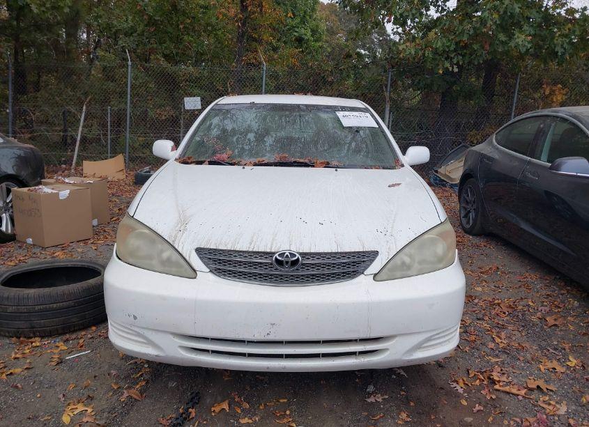 Photo 11 of 2002 Toyota Camry LE (VIN 4T1BE32K62U033473)
