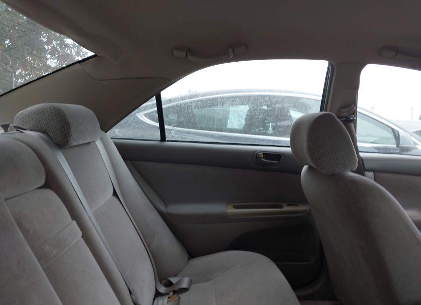 Photo 8 of 2002 Toyota Camry LE (VIN 4T1BE32K62U033473)