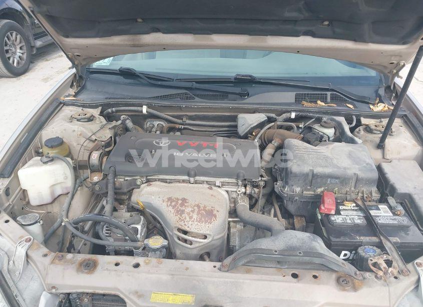 Photo 10 of 2002 Toyota Camry LE (VIN 4T1BE32K62U055599)