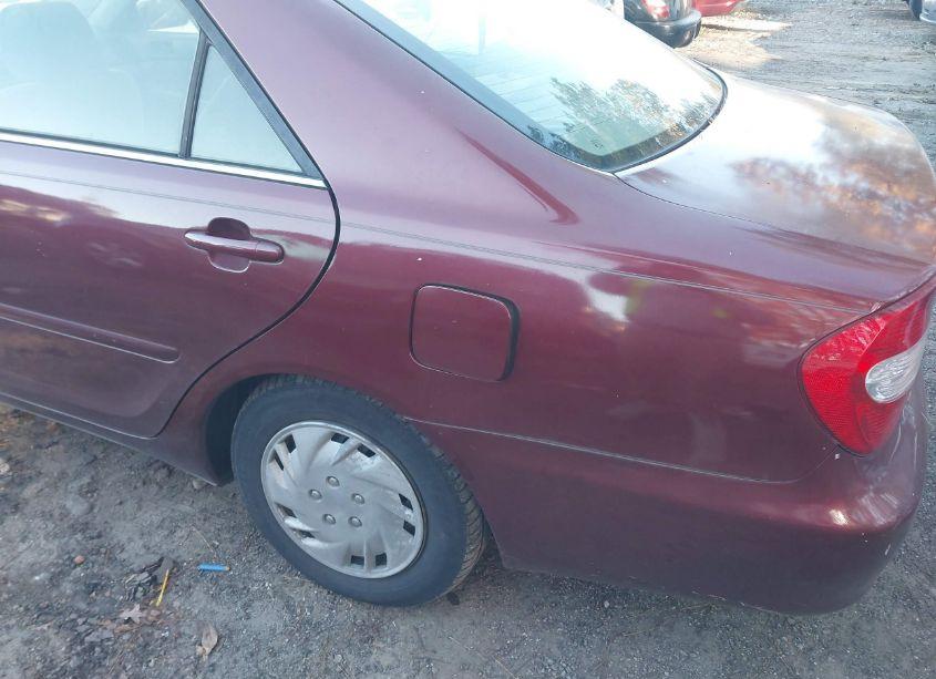 Photo 3 of 2002 Toyota Camry LE (VIN 4T1BE32K62U084407)