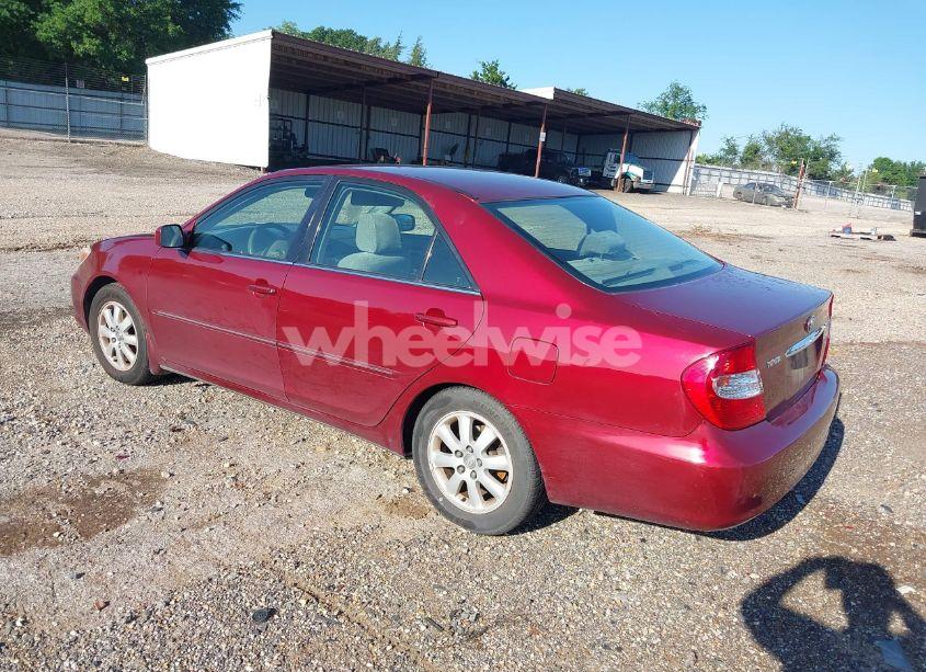 Photo 3 of 2002 Toyota Camry XLE (VIN 4T1BE32K62U111007)