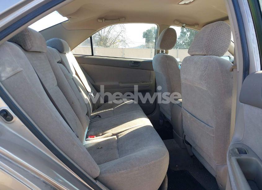 Photo 8 of 2002 Toyota Camry LE (VIN 4T1BE32K62U511519)