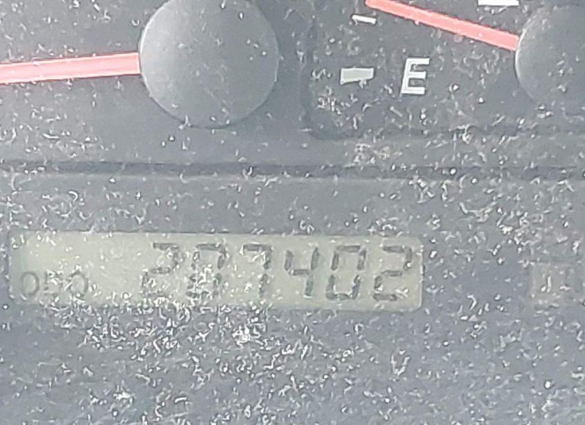 Photo 7 of 2002 Toyota Camry LE (VIN 4T1BE32K62U565502)