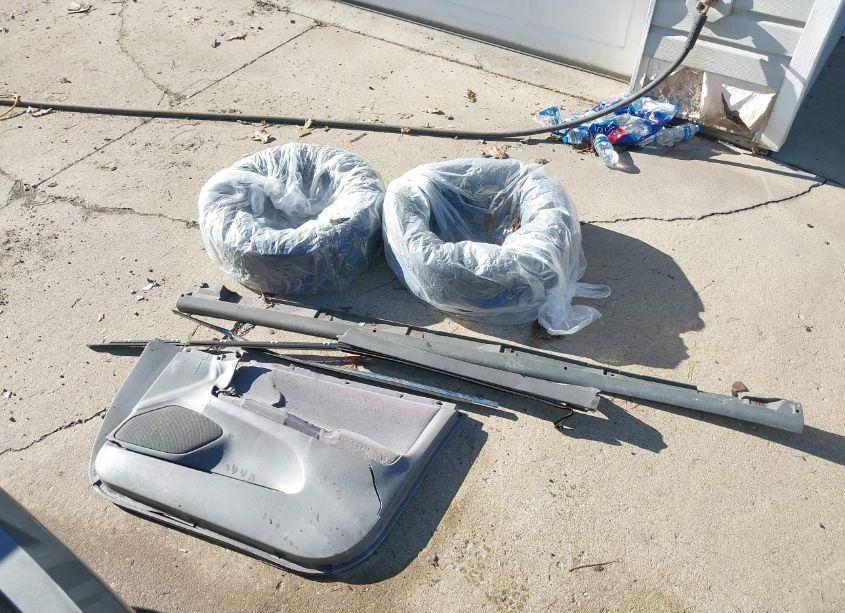 Photo 12 of 2002 Toyota Camry LE (VIN 4T1BE32K62U595454)