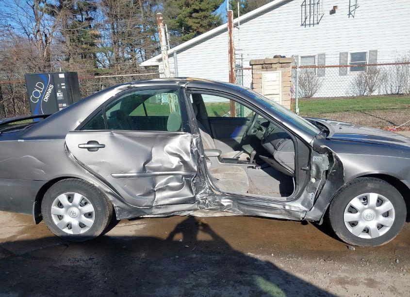 Photo 14 of 2002 Toyota Camry LE (VIN 4T1BE32K62U595454)