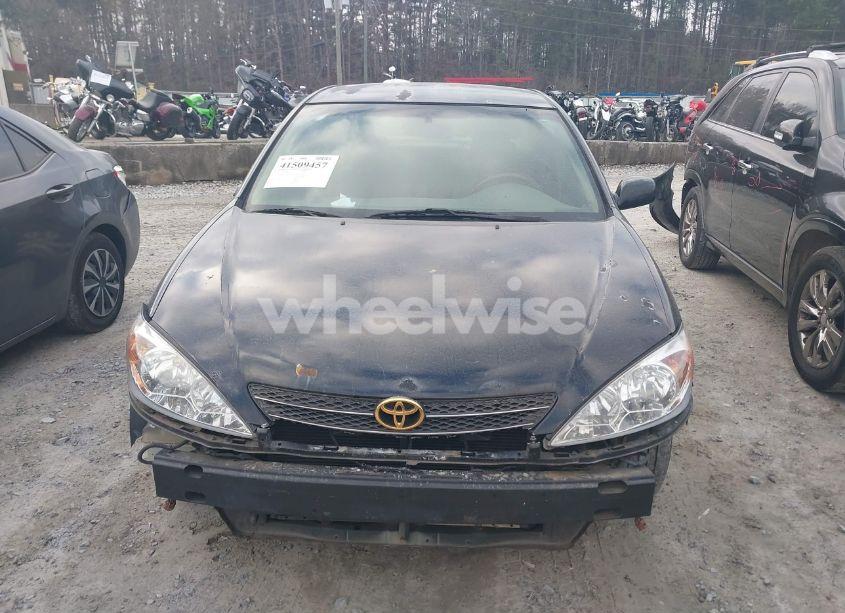 Photo 13 of 2002 Toyota Camry LE (VIN 4T1BE32K62U621003)