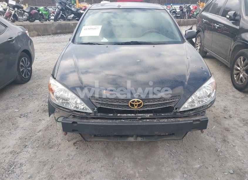 Photo 6 of 2002 Toyota Camry LE (VIN 4T1BE32K62U621003)