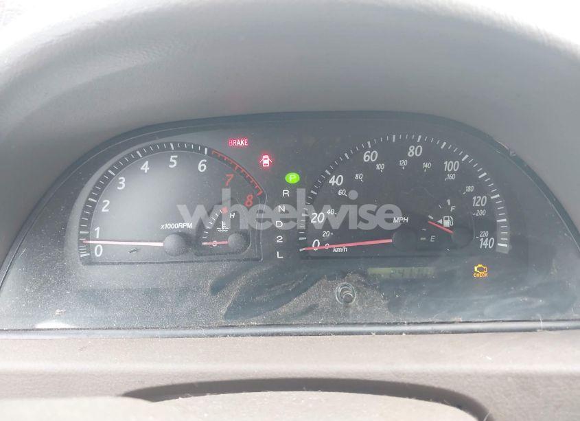 Photo 7 of 2002 Toyota Camry LE (VIN 4T1BE32K62U621003)