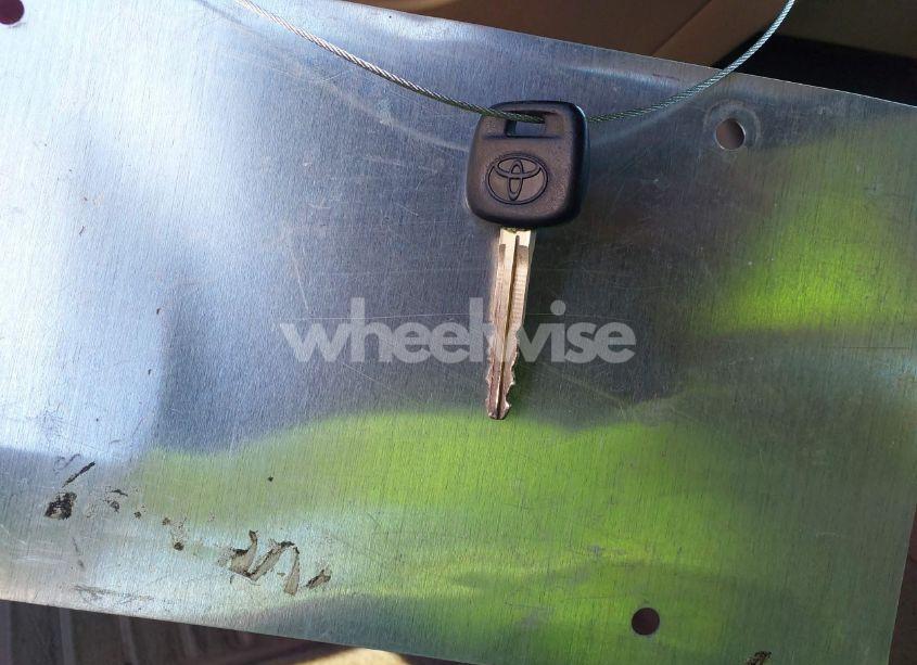 Photo 11 of 2003 Toyota Camry LE (VIN 4T1BE32K63U154389)