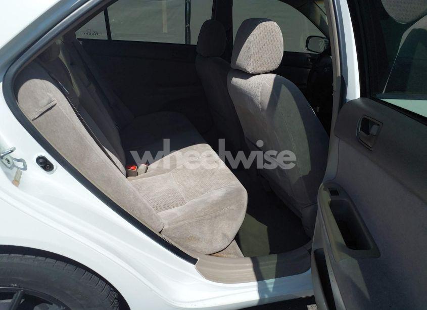 Photo 8 of 2003 Toyota Camry LE (VIN 4T1BE32K63U154389)