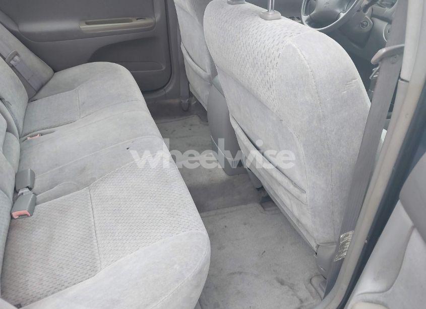 Photo 8 of 2003 Toyota Camry LE (VIN 4T1BE32K63U174903)