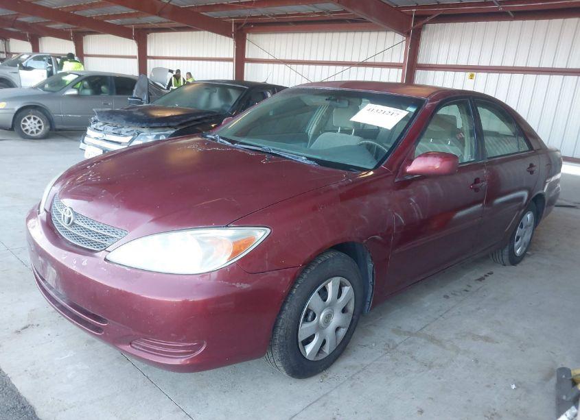 Photo 2 of 2003 Toyota Camry LE (VIN 4T1BE32K63U227521)