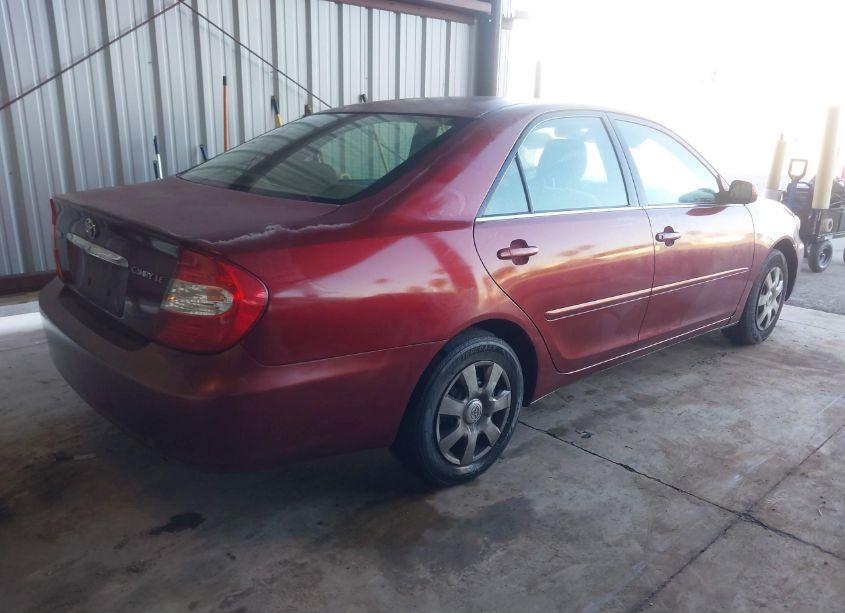 Photo 4 of 2003 Toyota Camry LE (VIN 4T1BE32K63U227521)