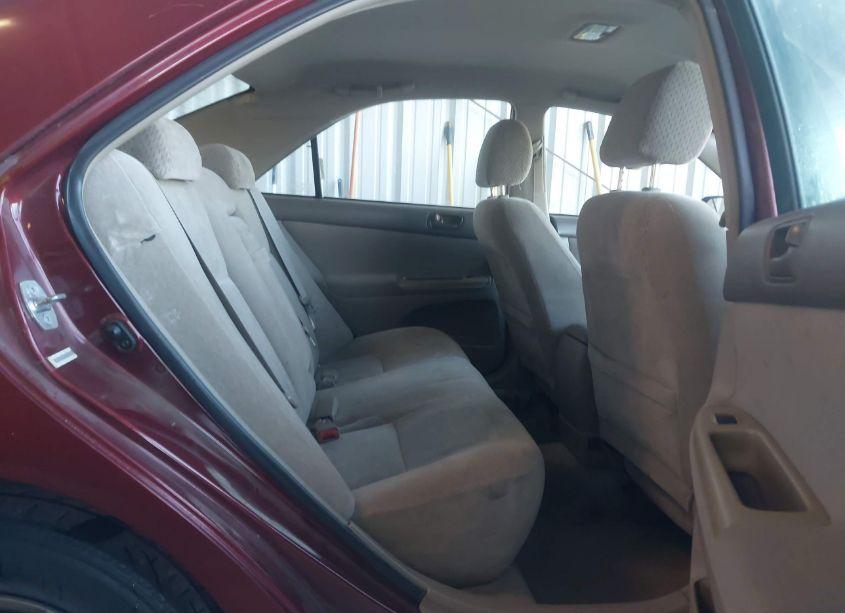 Photo 8 of 2003 Toyota Camry LE (VIN 4T1BE32K63U227521)