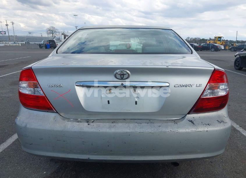 Photo 16 of 2003 Toyota Camry LE (VIN 4T1BE32K63U655864)