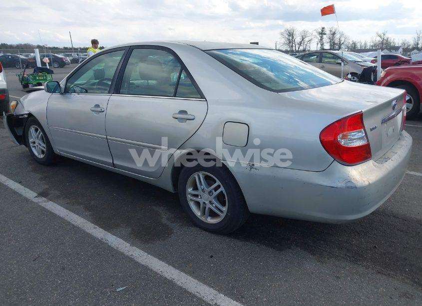 Photo 3 of 2003 Toyota Camry LE (VIN 4T1BE32K63U655864)
