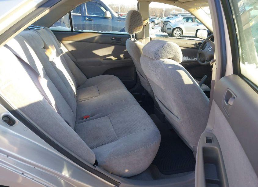 Photo 8 of 2003 Toyota Camry LE (VIN 4T1BE32K63U687195)