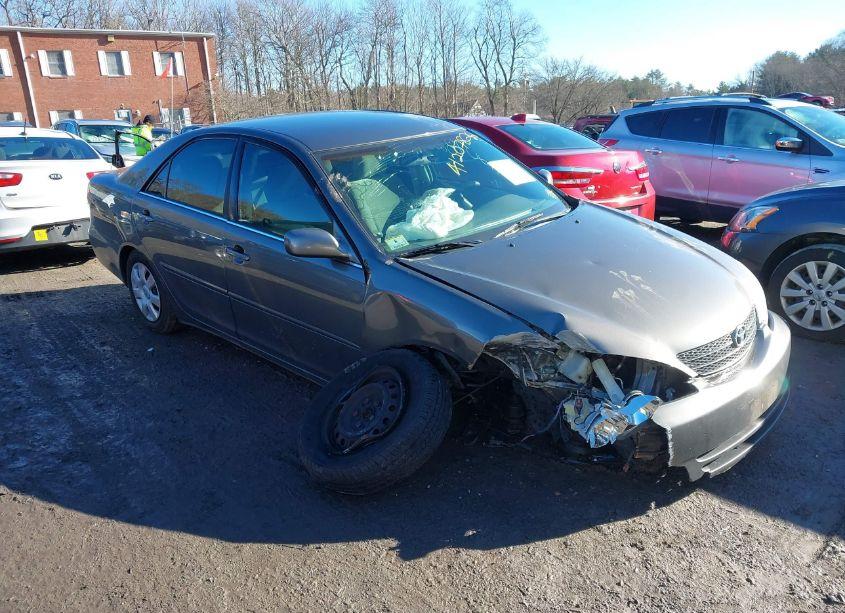 2003 Toyota Camry LE (VIN 4T1BE32K63U691439) main photo