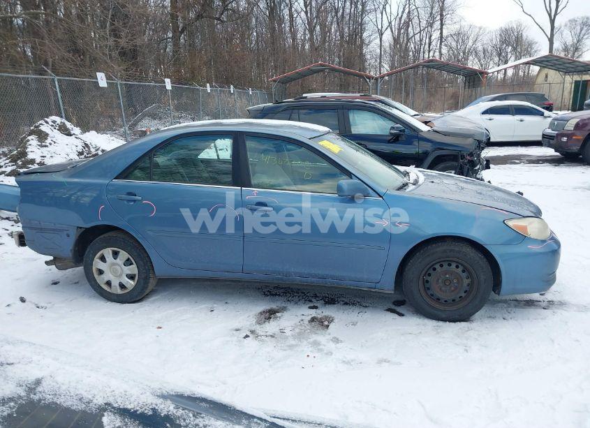 Photo 13 of 2003 Toyota Camry LE (VIN 4T1BE32K63U696544)