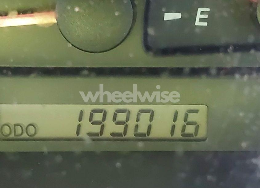 Photo 15 of 2003 Toyota Camry LE (VIN 4T1BE32K63U696544)