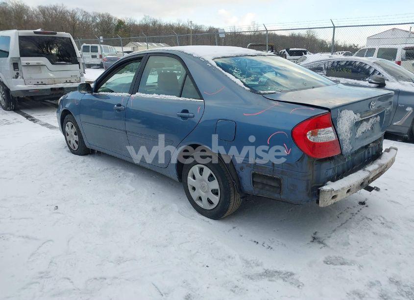 Photo 3 of 2003 Toyota Camry LE (VIN 4T1BE32K63U696544)