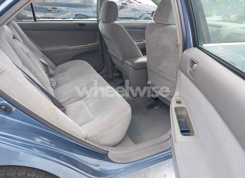 Photo 8 of 2003 Toyota Camry LE (VIN 4T1BE32K63U696544)