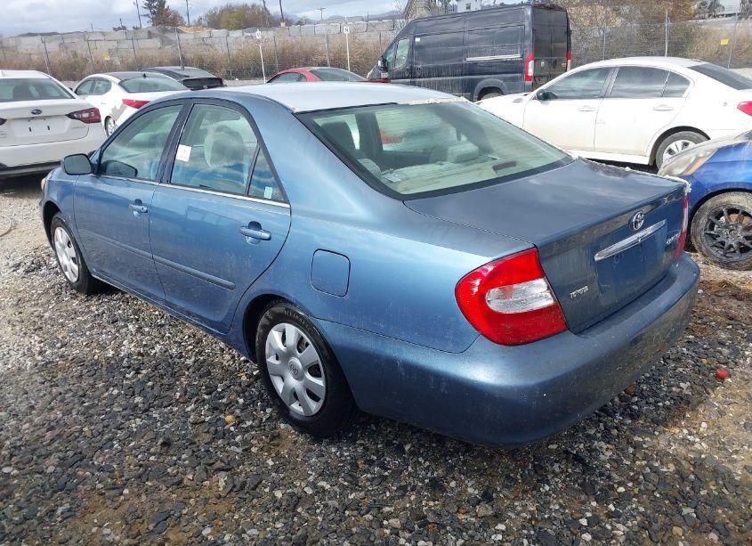 Photo 3 of 2003 Toyota Camry LE (VIN 4T1BE32K63U716646)