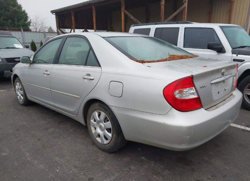 Photo 3 of 2003 Toyota Camry LE (VIN 4T1BE32K63U722852)
