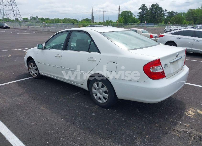 Photo 3 of 2004 Toyota Camry LE (VIN 4T1BE32K64U277496)