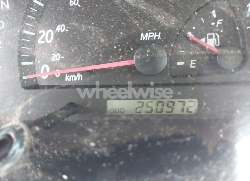 Photo 7 of 2004 Toyota Camry LE (VIN 4T1BE32K64U277496)