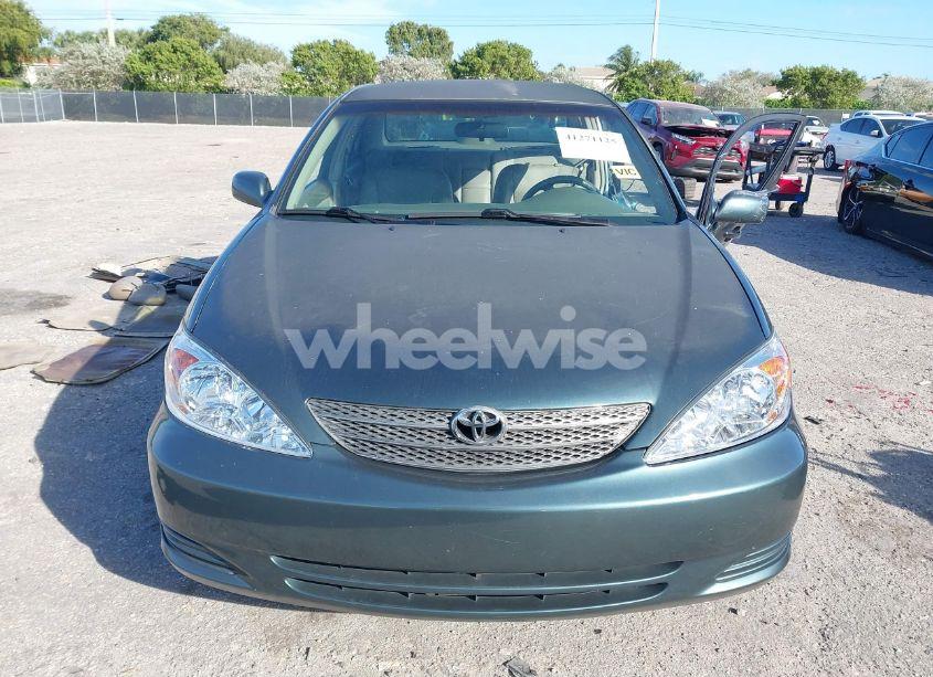 Photo 13 of 2004 Toyota Camry LE (VIN 4T1BE32K64U286277)