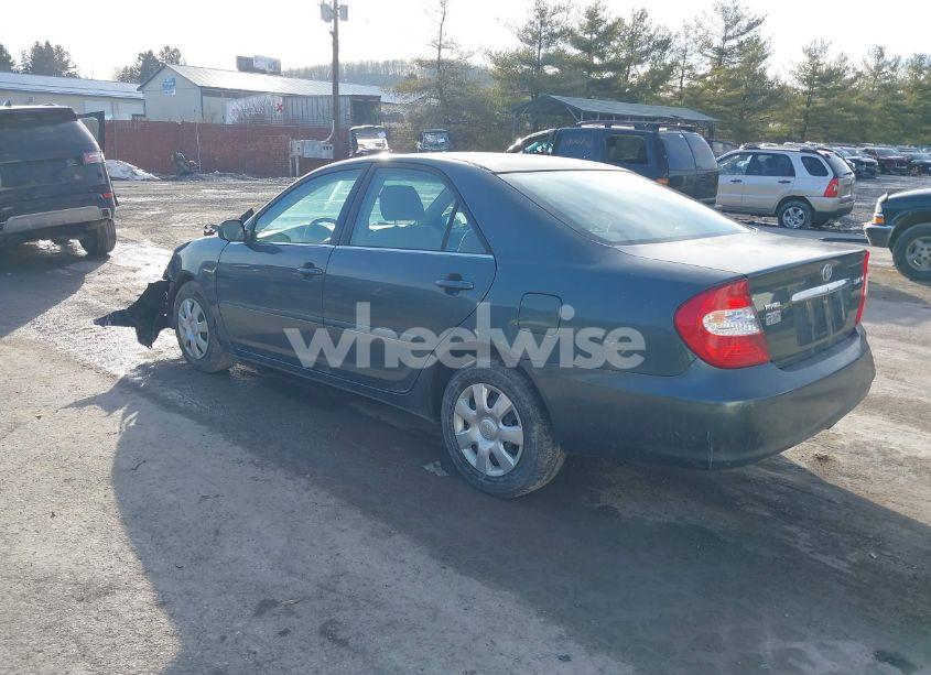 Photo 3 of 2004 Toyota Camry LE (VIN 4T1BE32K64U289762)