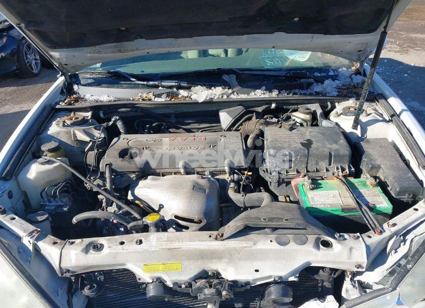 Photo 10 of 2004 Toyota Camry LE (VIN 4T1BE32K64U314885)